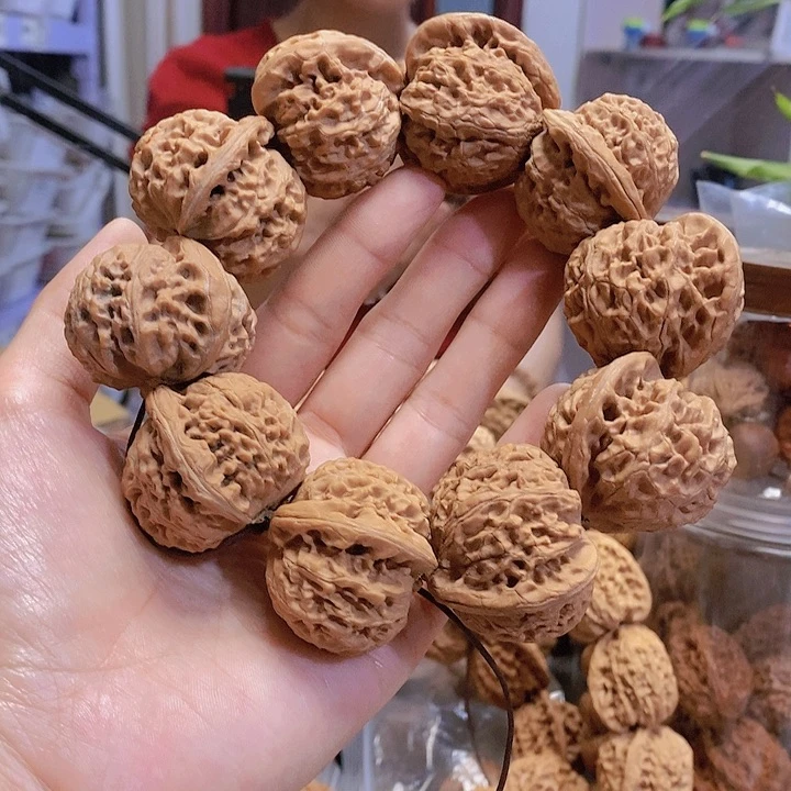 【闪购商品】文玩核桃把件40宫灯手持