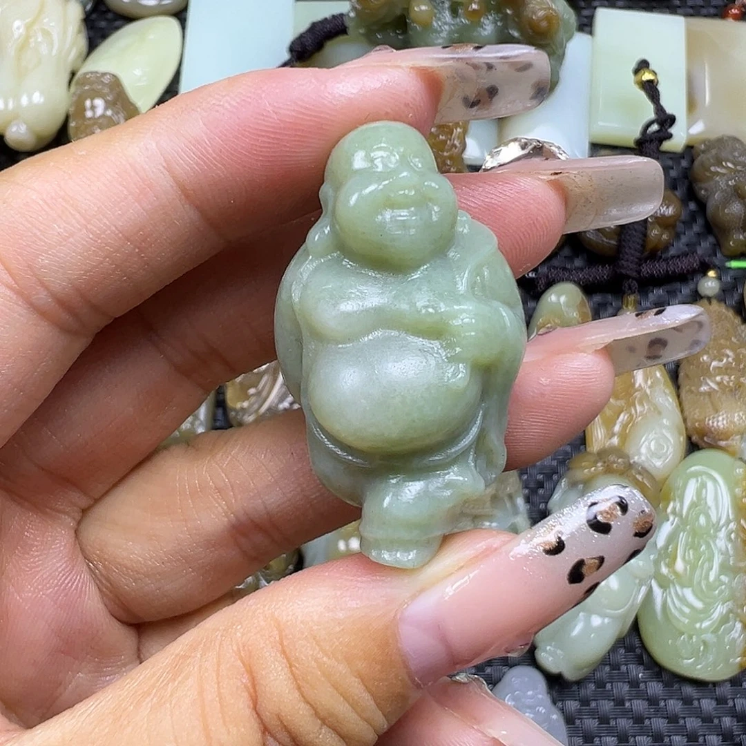 和田玉未镶嵌颈饰福利漏