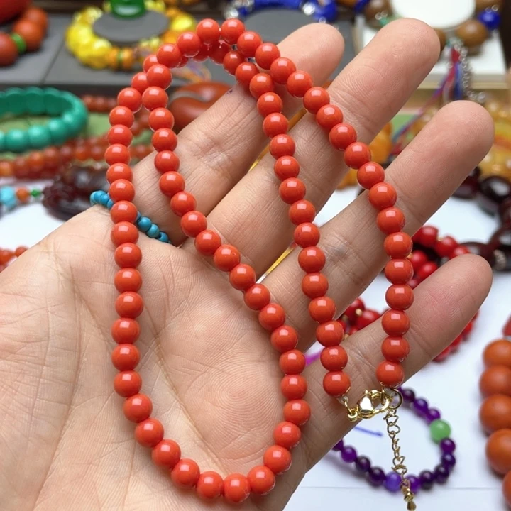 树脂制品九*儿24号锁骨链