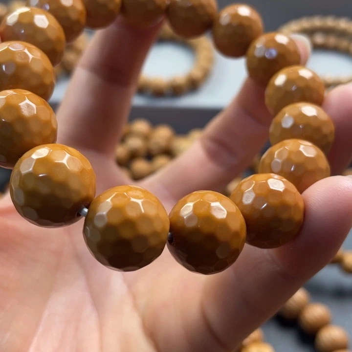 文玩核桃吊坠精品猴头