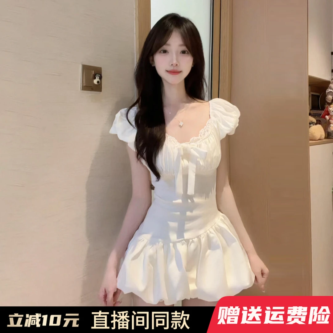 法式初恋甜美泡泡袖白色连衣裙子女早秋收腰显瘦芭蕾蓬蓬花苞短裙