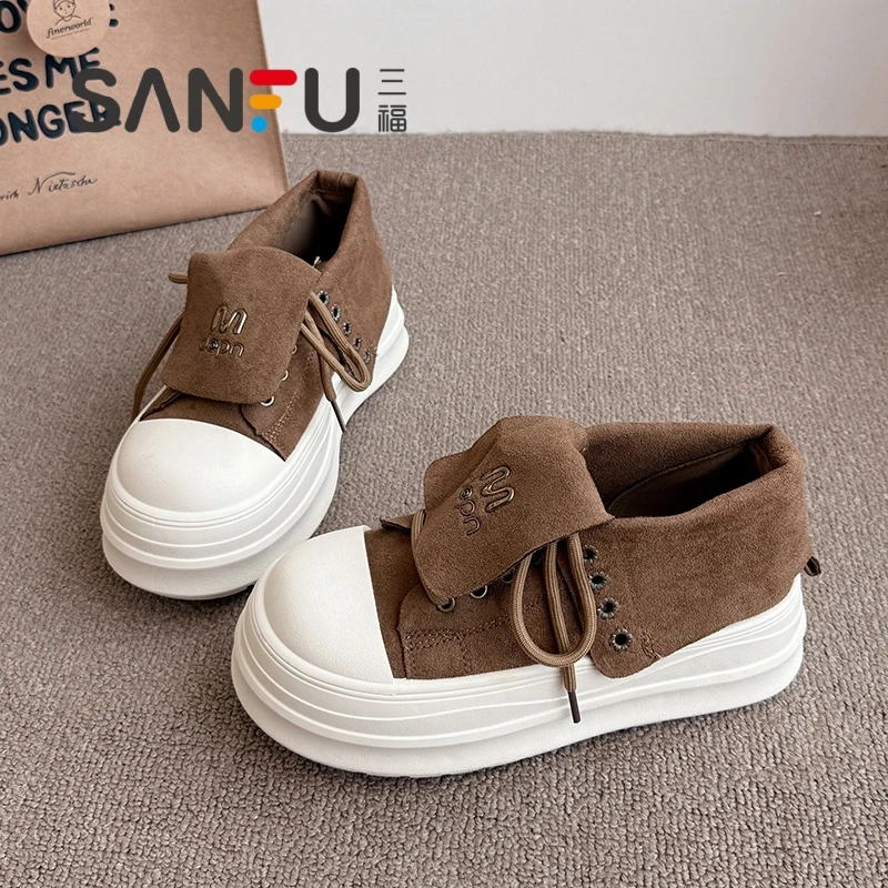 三福女鞋2025秋季新款磨砂软皮翻领两穿系带厚底松糕休闲高帮鞋女