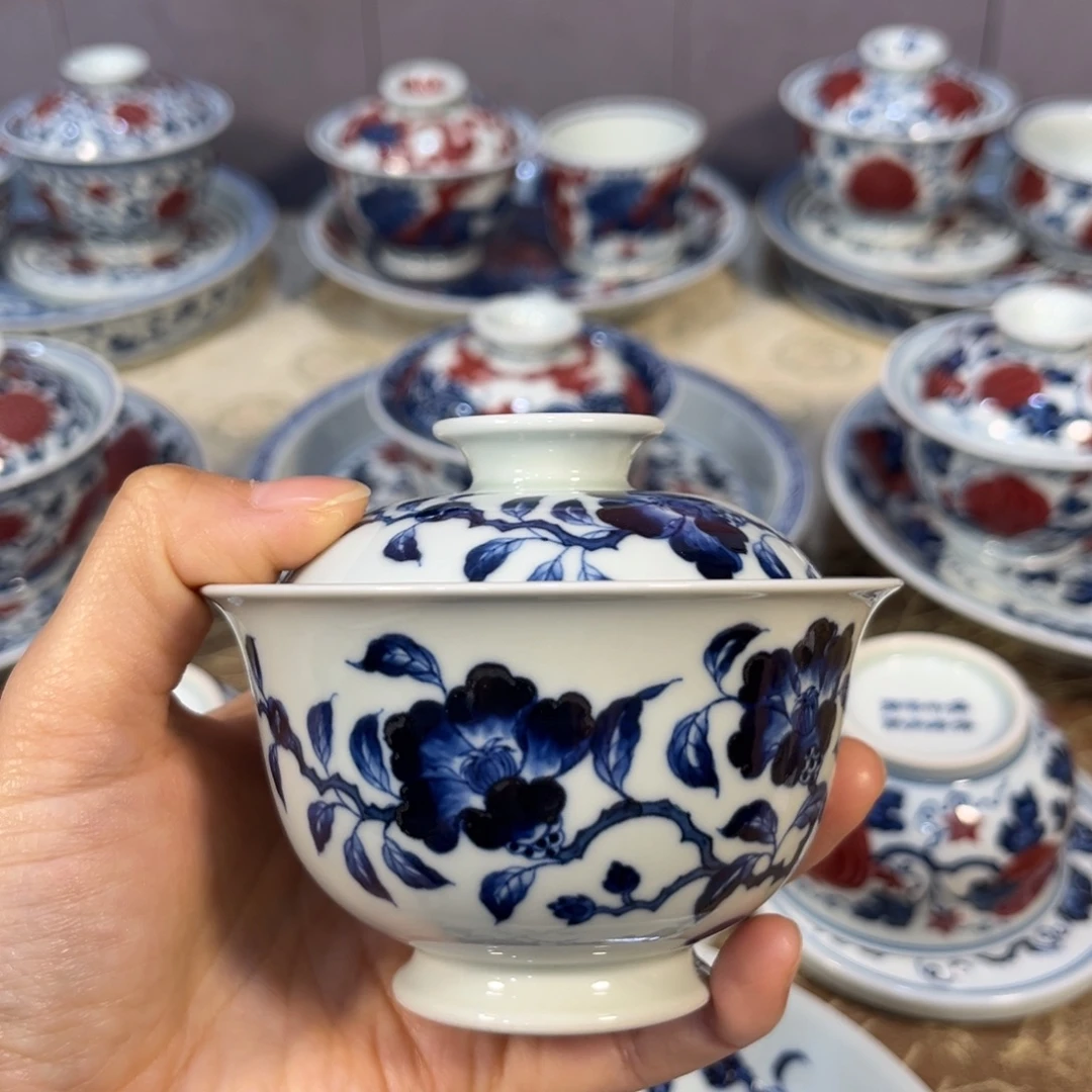 青花仿明山茶花元宝盖碗