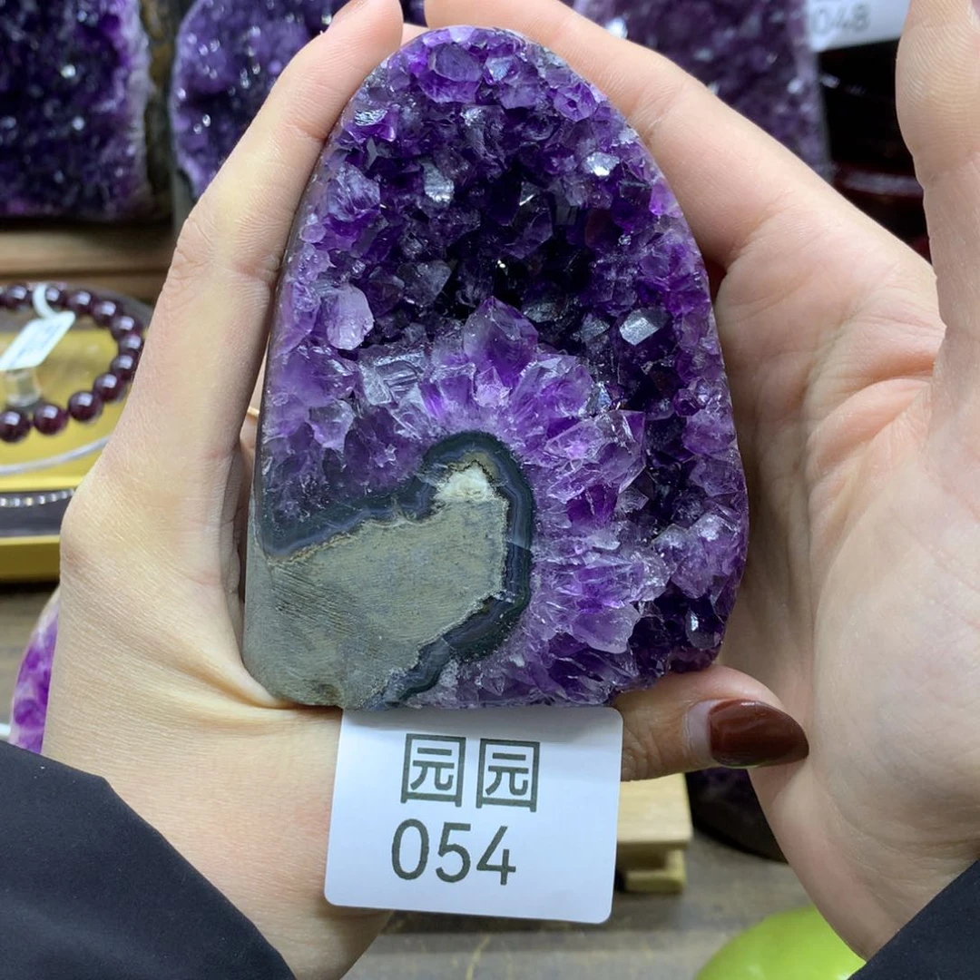 紫晶大型摆件（非配饰）未镶嵌