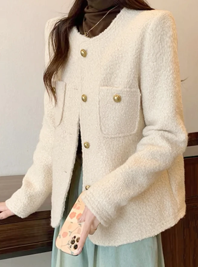 Y488奶白圈圈呢小香风外套8825