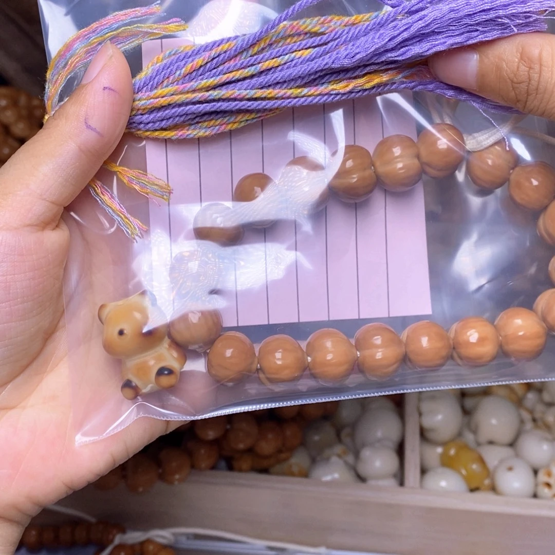 闰***兽猴头核桃吊坠紫流苏 小熊 15的屁桃