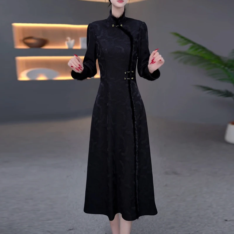 国风复古黑色新中式新款2025冬季加绒加厚显瘦中长款旗袍连衣裙女