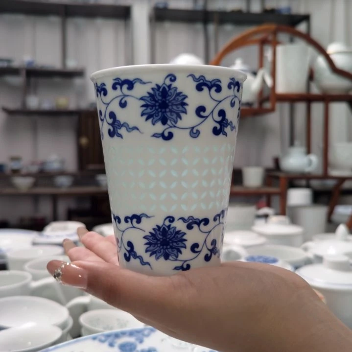 瓷缠枝莲可乐杯一个