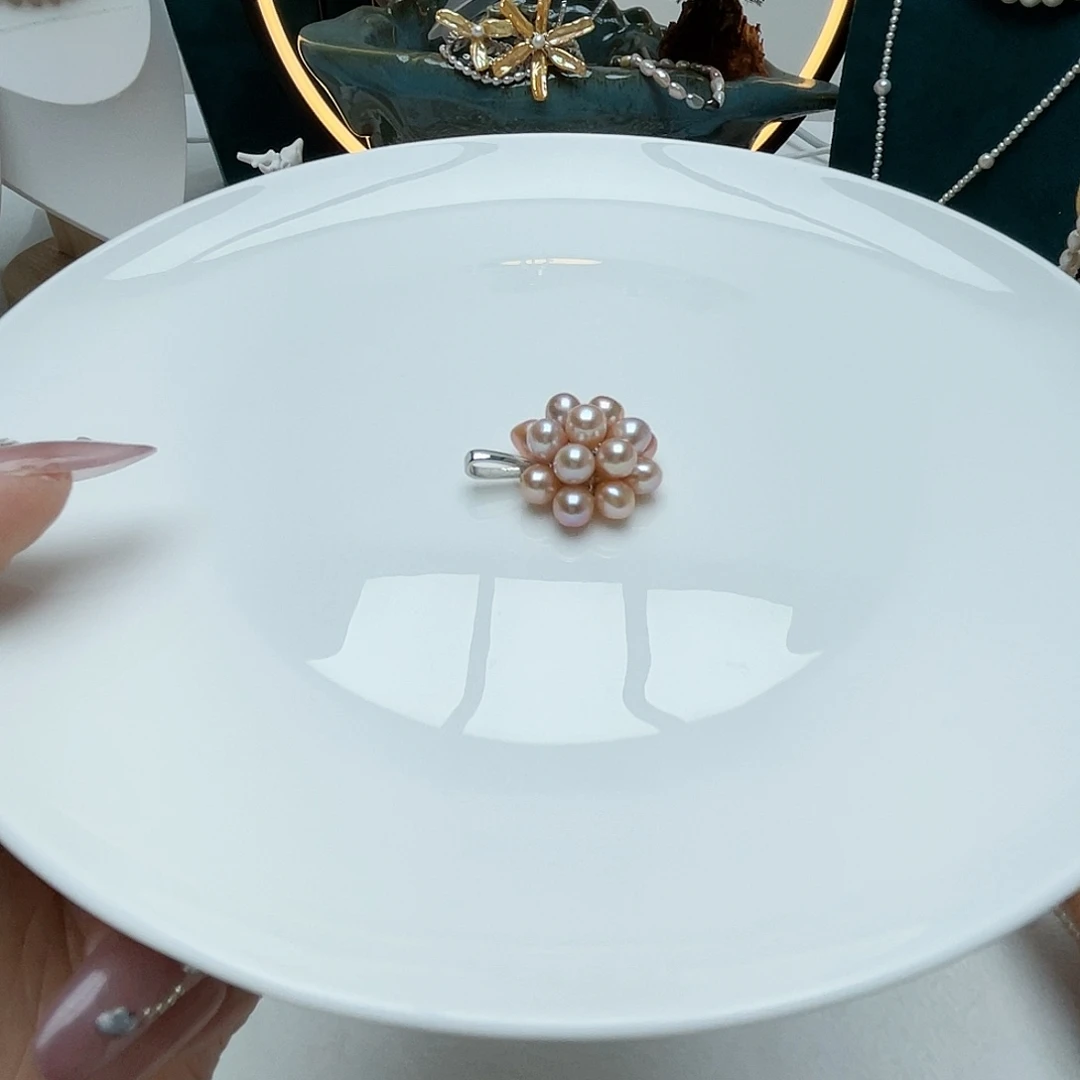 颈饰未镶嵌淡水珍珠