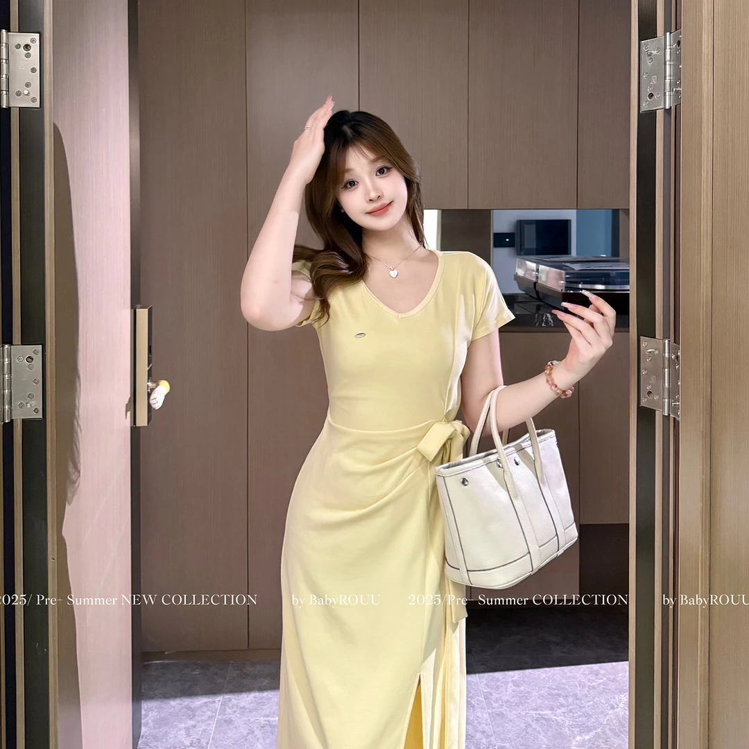 GG麦560062【实穿日记】 温与柔夏季新款V收腰系带高开叉连衣裙长裙