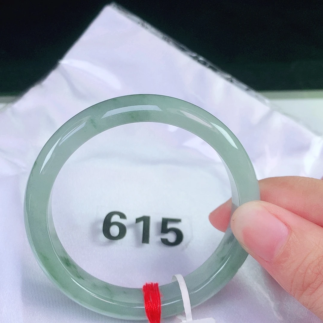 未镶嵌手镯翡翠翡翠手镯