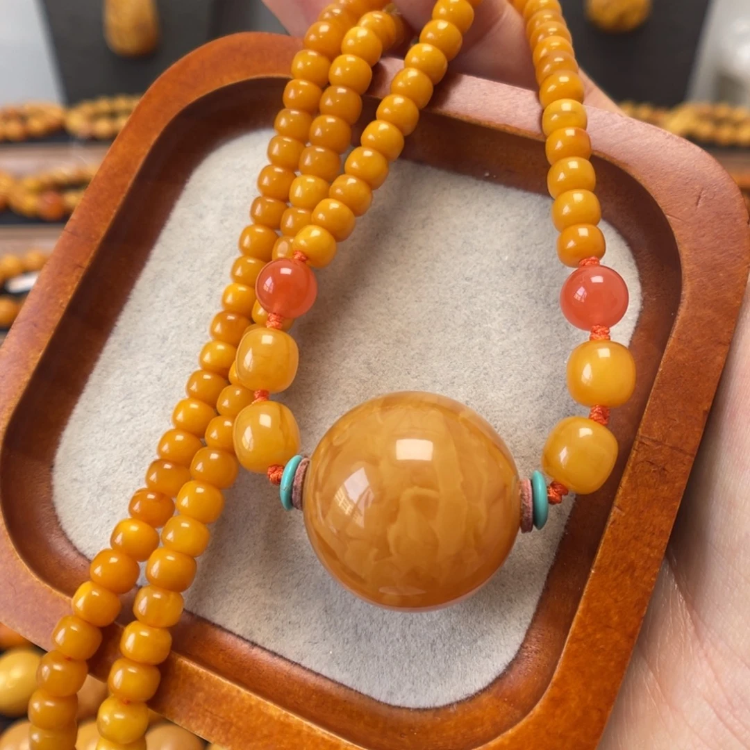 蜜蜡未镶嵌颈饰蜜蜡