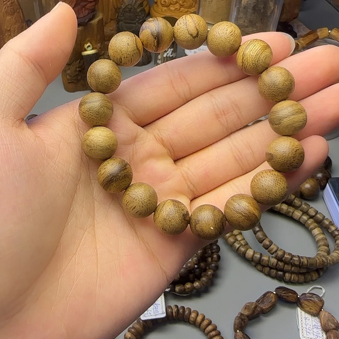 印尼沉香手串1.3重14克