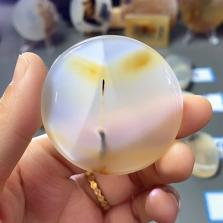 玛瑙/玉髓未镶嵌珠宝半成品