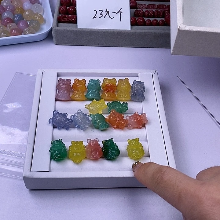 【闪购商品】查罗石车挂合金听****甜