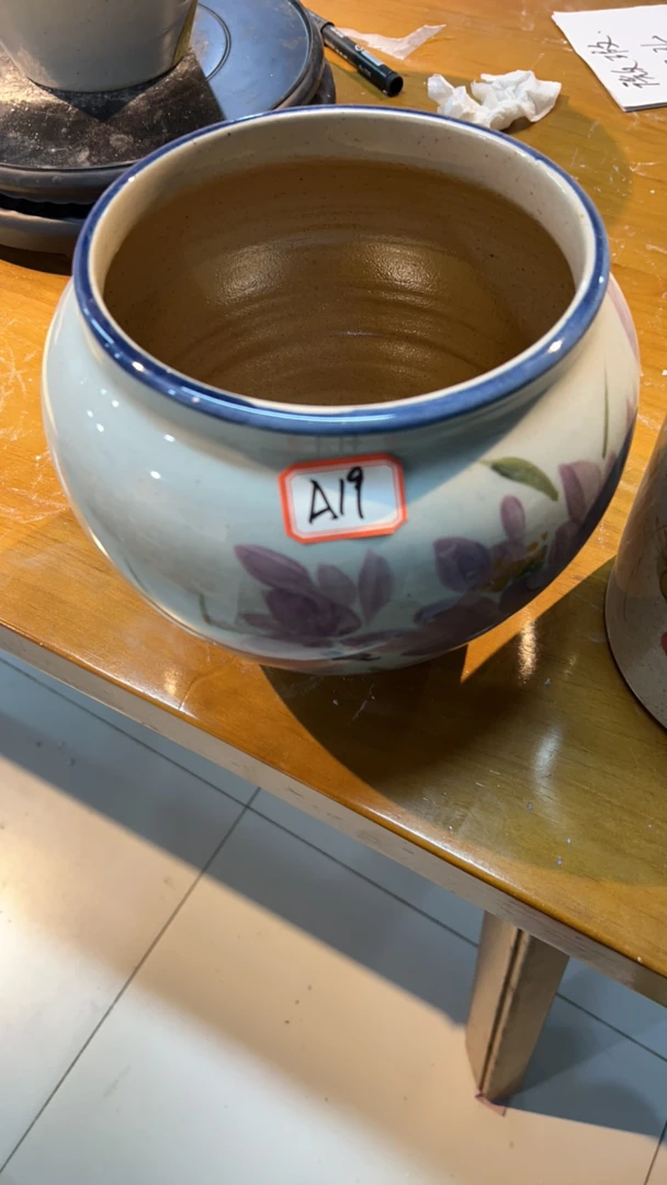 A19景德镇陶瓷花盆花器