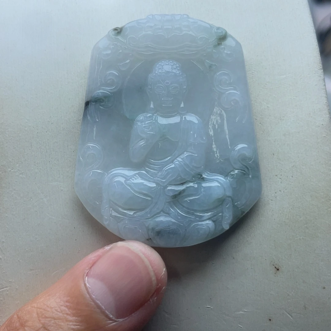 【闪购商品】颈饰未镶嵌翡翠墨****?翡翠