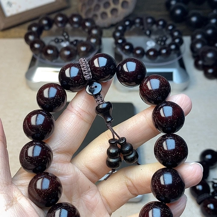 檀香紫檀（小叶紫檀）1.5满