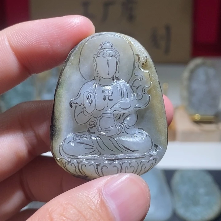 定制翡翠未镶嵌翡翠