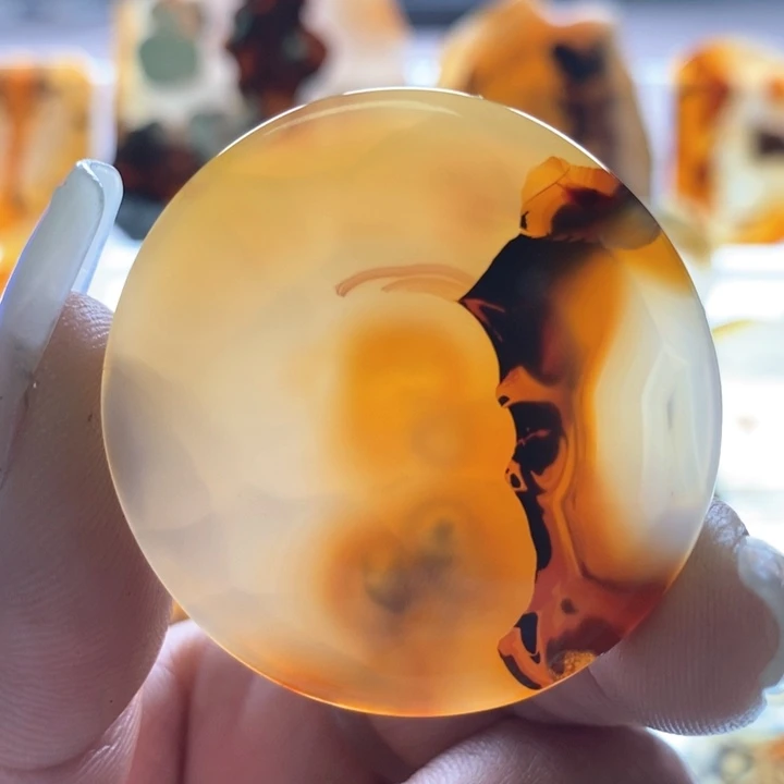 玛瑙/玉髓颈饰未镶嵌