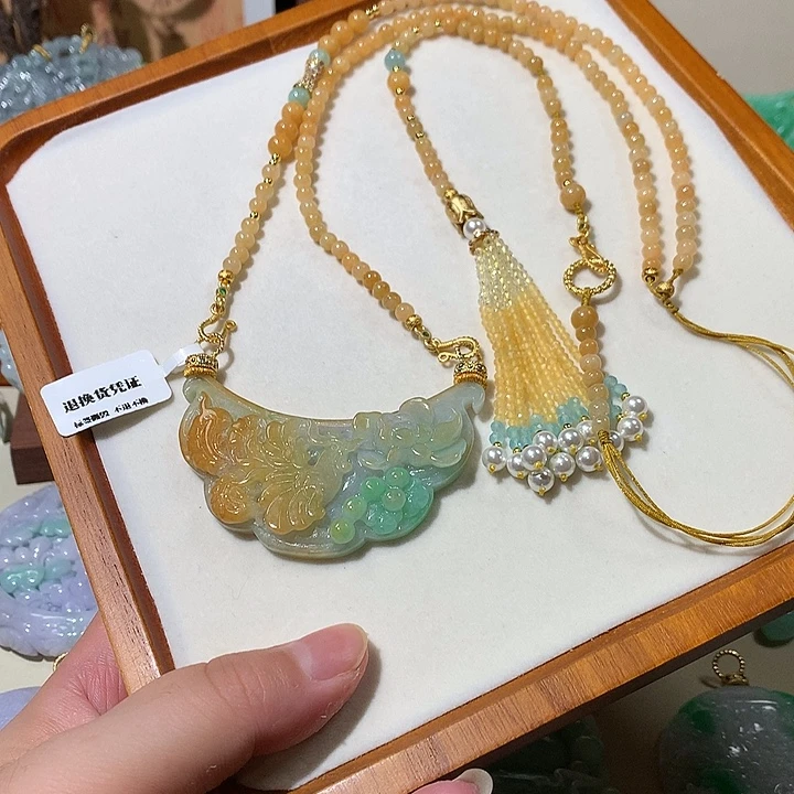 颈饰未镶嵌翡翠翡翠吊坠