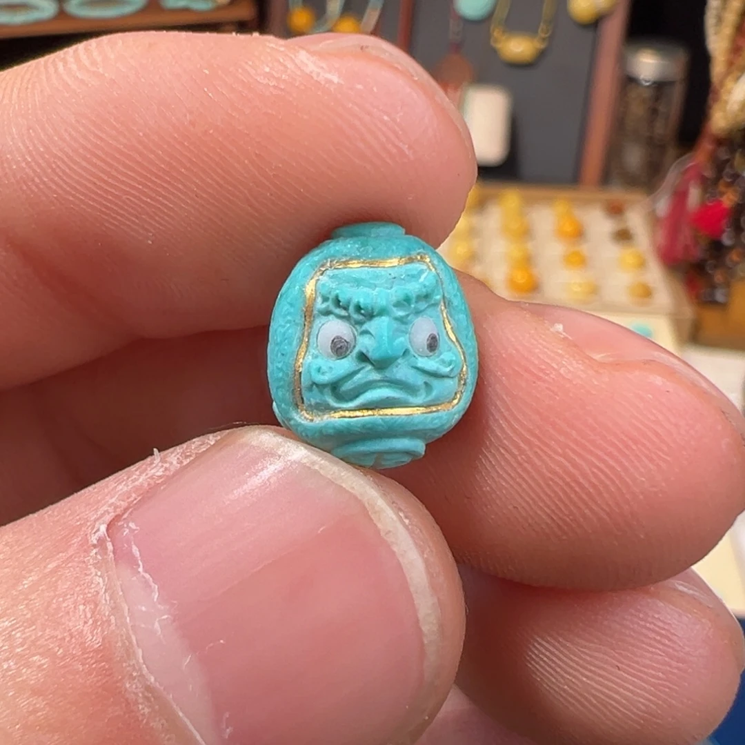 绿松石18K金镶嵌松石达摩蛋