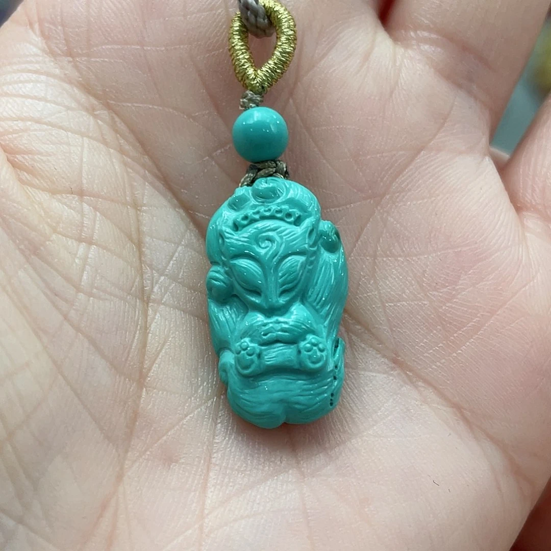绿松石颈饰未镶嵌