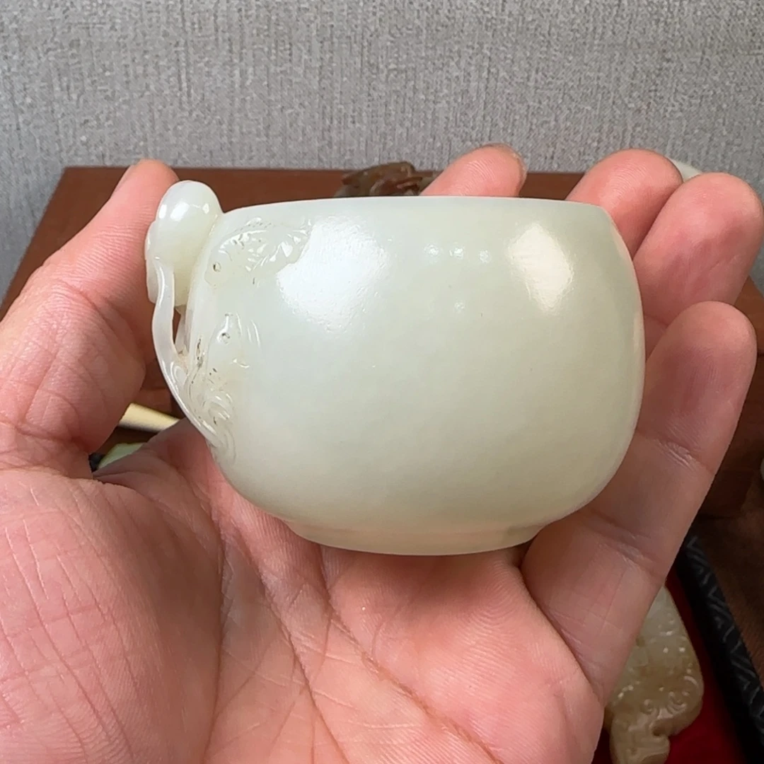 大***世非常精美的器皿件