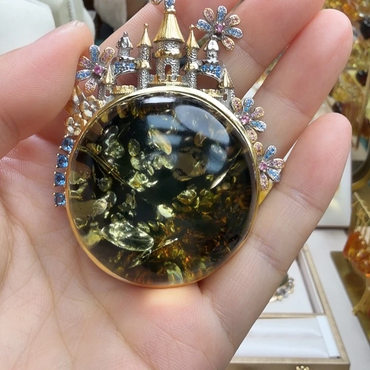 琥珀未镶嵌珠宝奇石