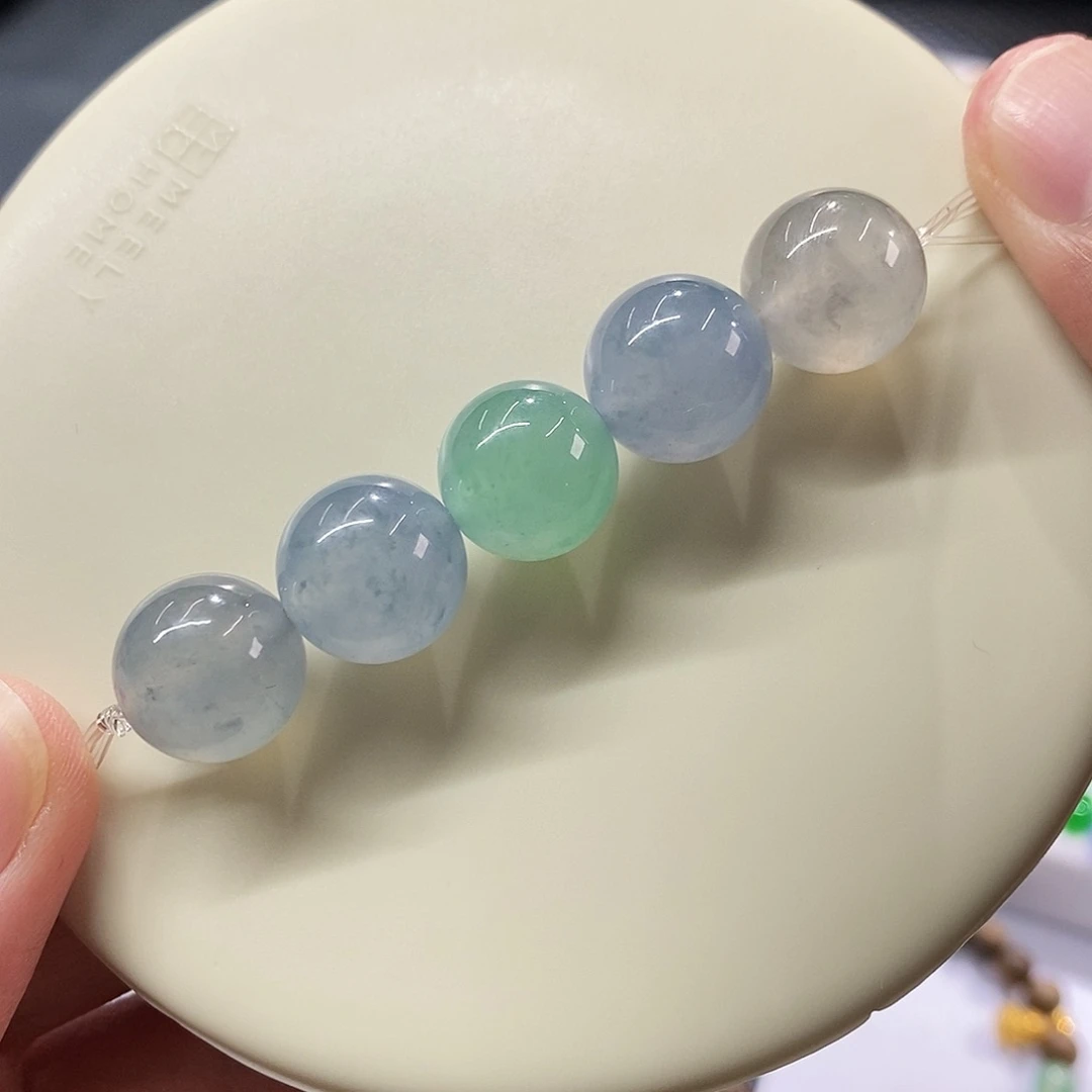 颈饰未镶嵌翡翠特价大卡半串