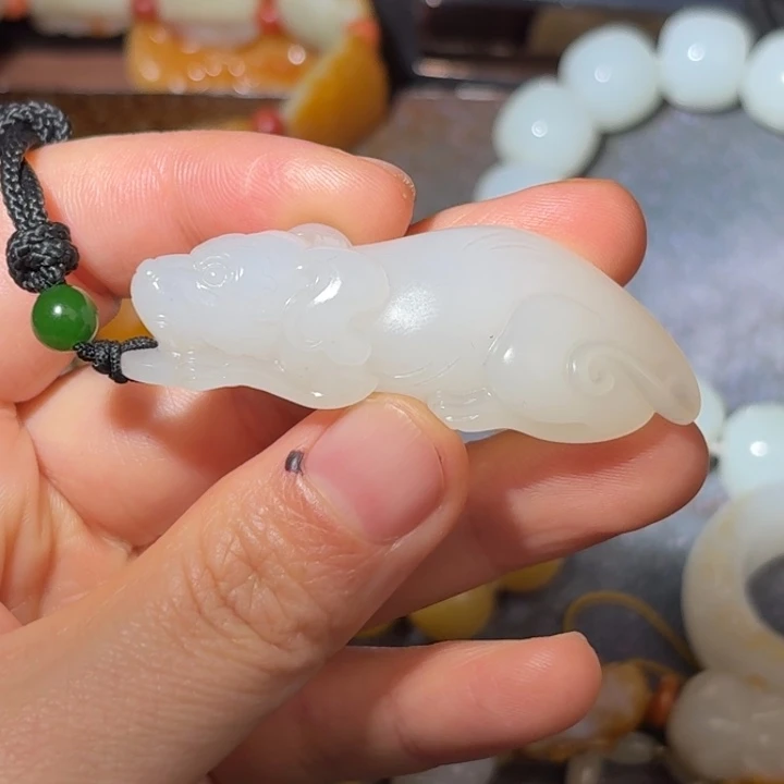 和田玉戒指未镶嵌