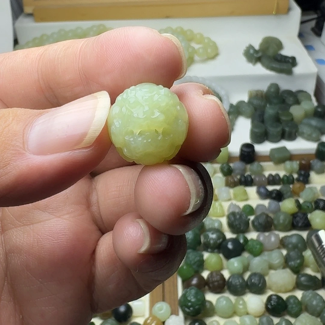 加***活未镶嵌和田玉珠宝半成品和田玉黄口貔貅18㎜