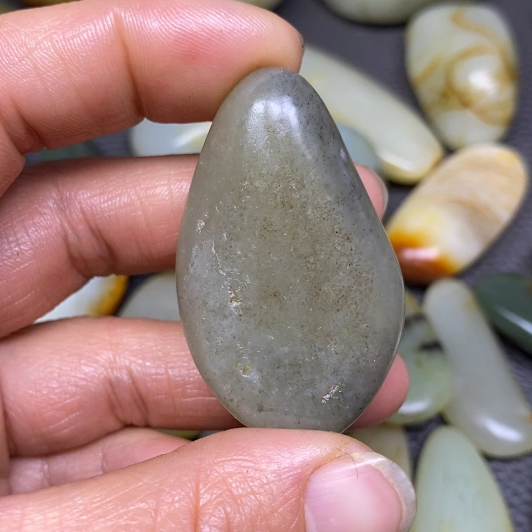 和田玉挂件^_^未镶嵌