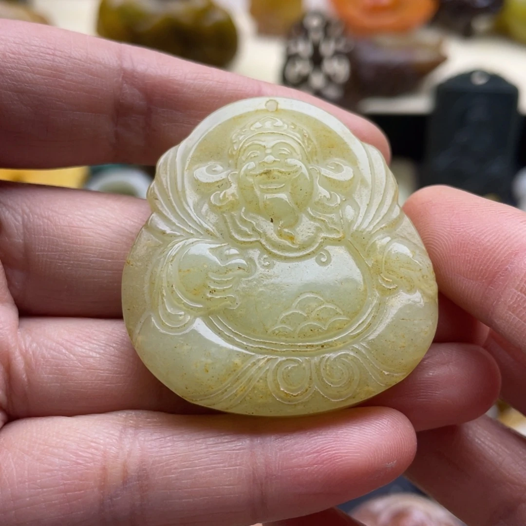 未镶嵌蛇纹石玉颈饰110
