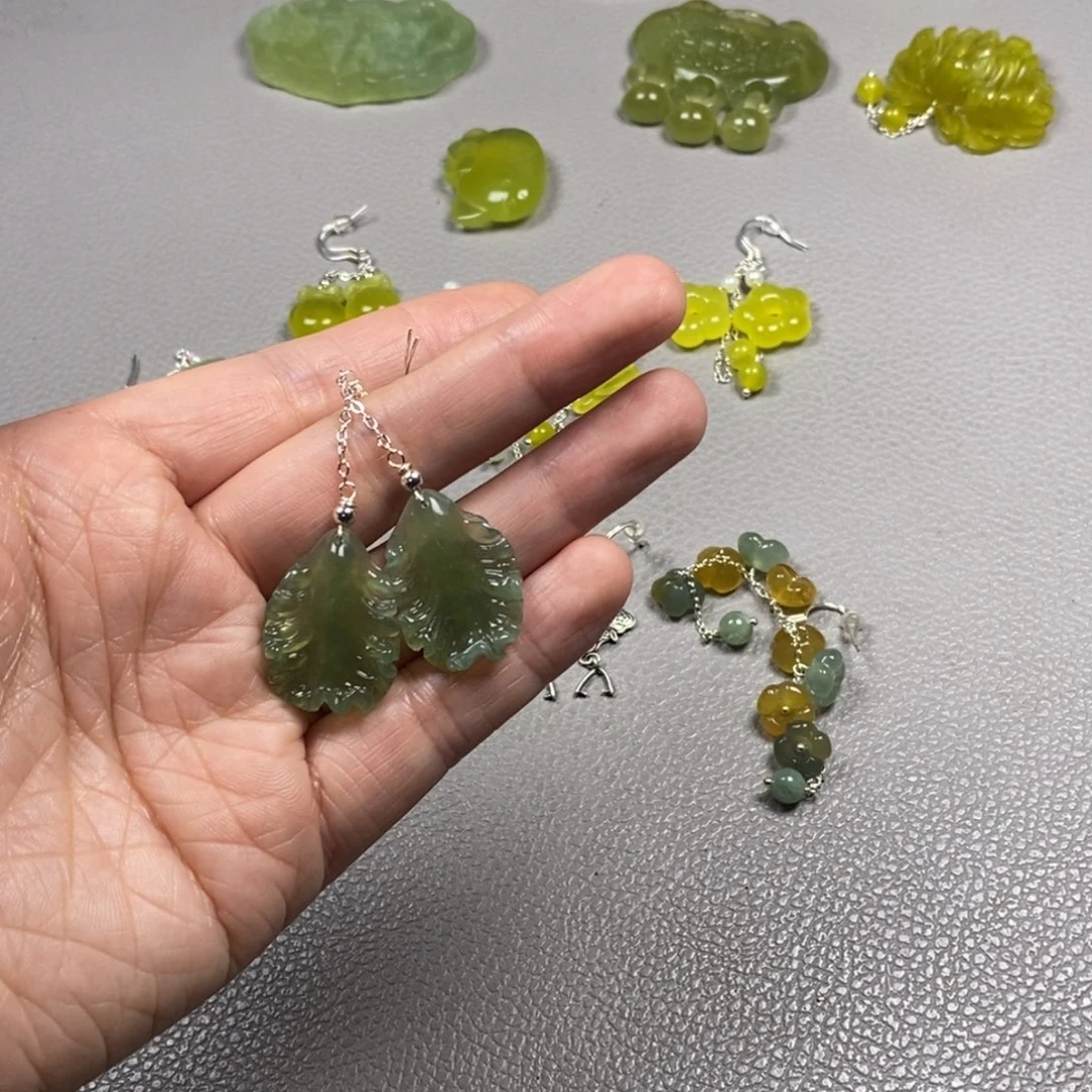 蛇纹石玉银S925镶嵌挂件耳饰