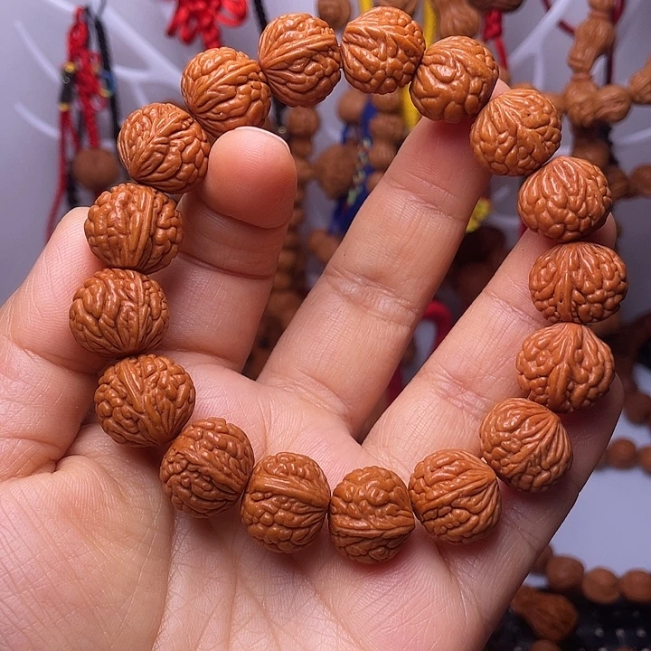 桃核吊坠龙纹桃枭