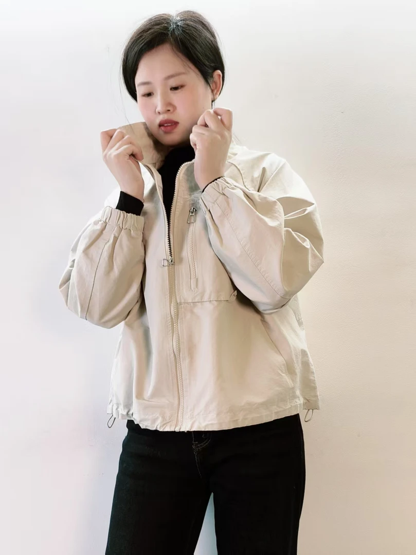 A4  休闲短款外套