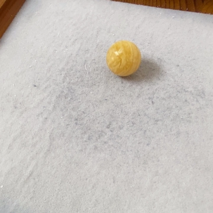 蜜蜡裸石未镶嵌吊坠