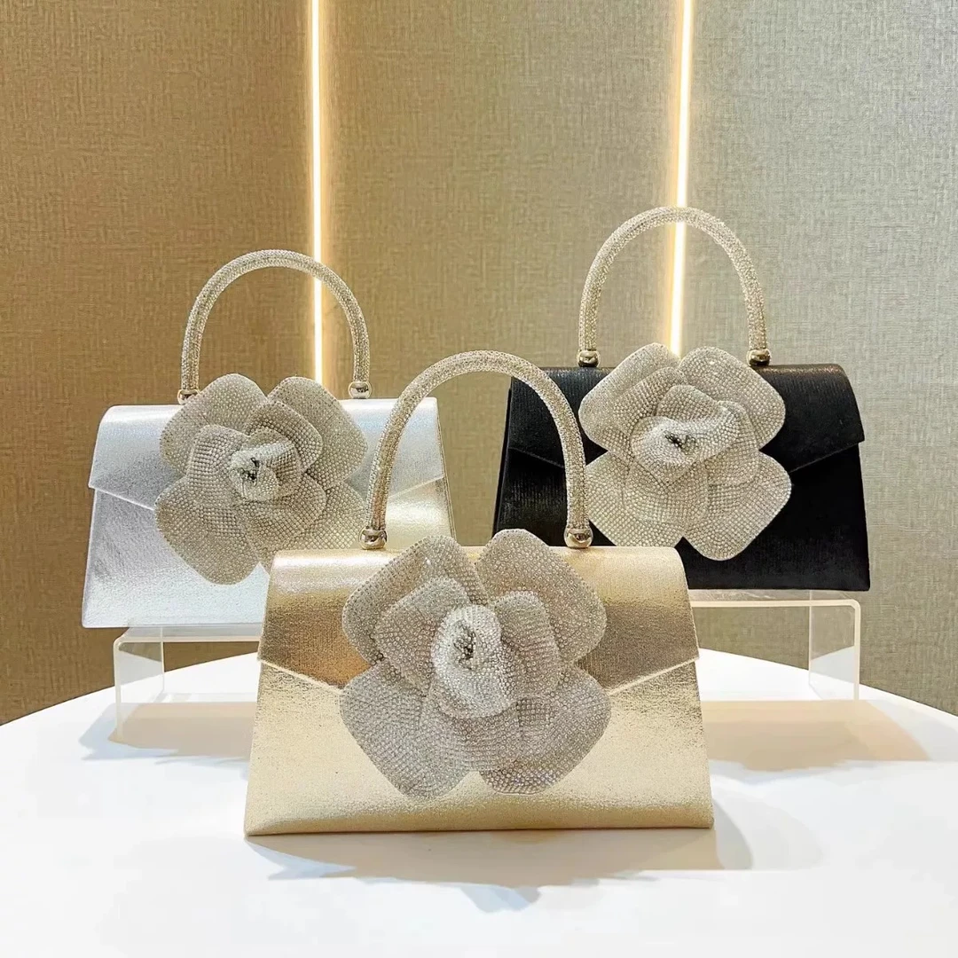 【随机发一款】个性手提钻包镶钻玫瑰花新款超火单肩斜挎包