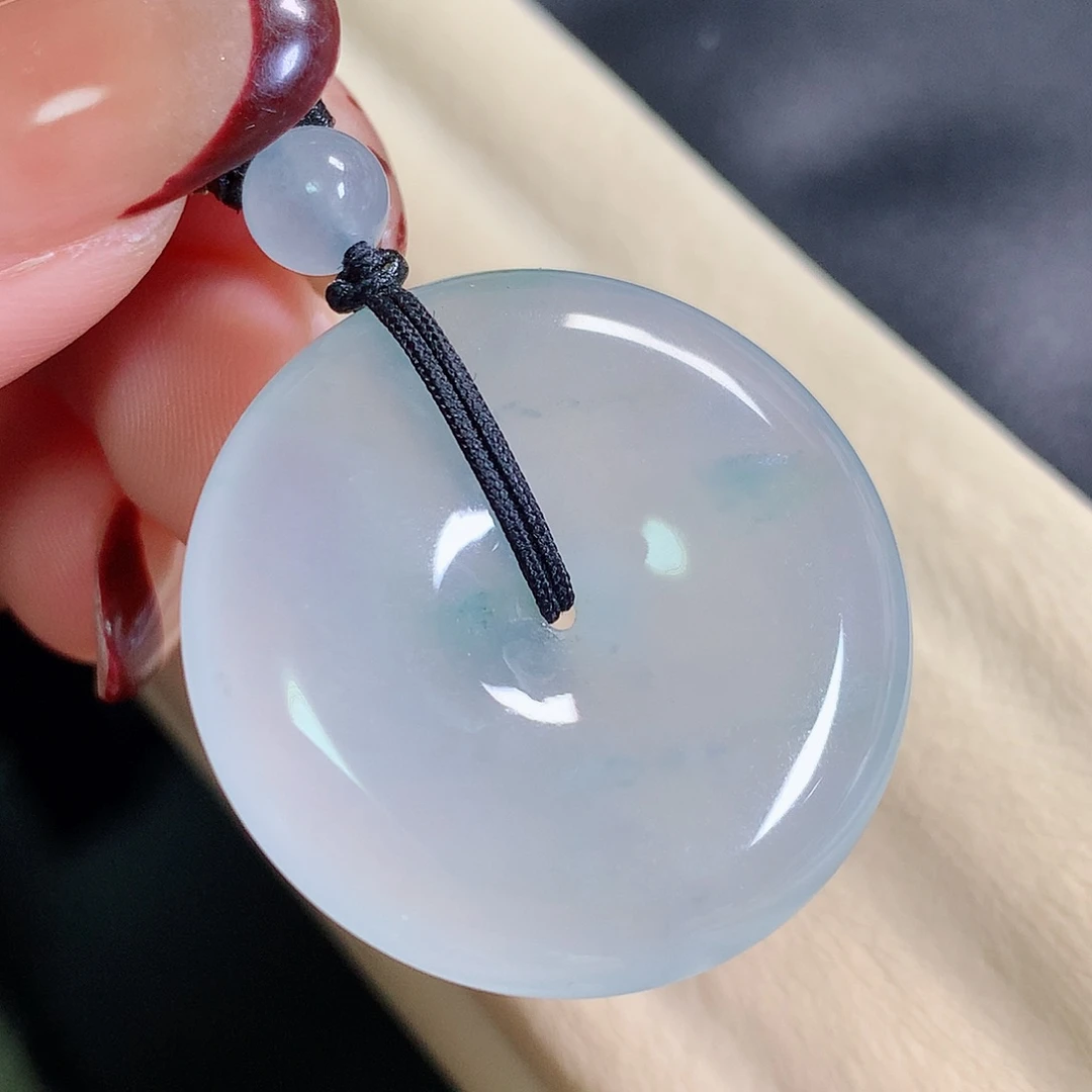 翡翠未镶嵌颈饰扣子