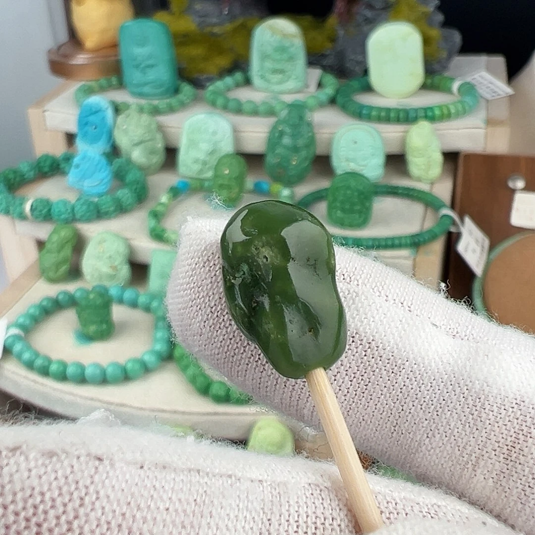 绿松石未镶嵌主播万珍