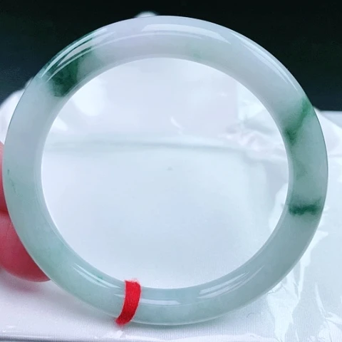 翡翠手镯（圆镯）未镶嵌4号