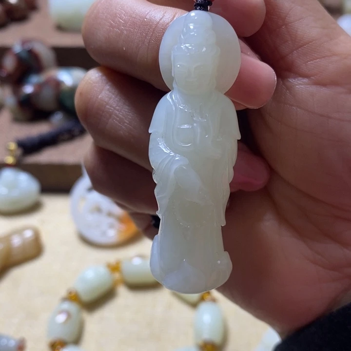 和田玉（糖玉）挂件未镶嵌灵*