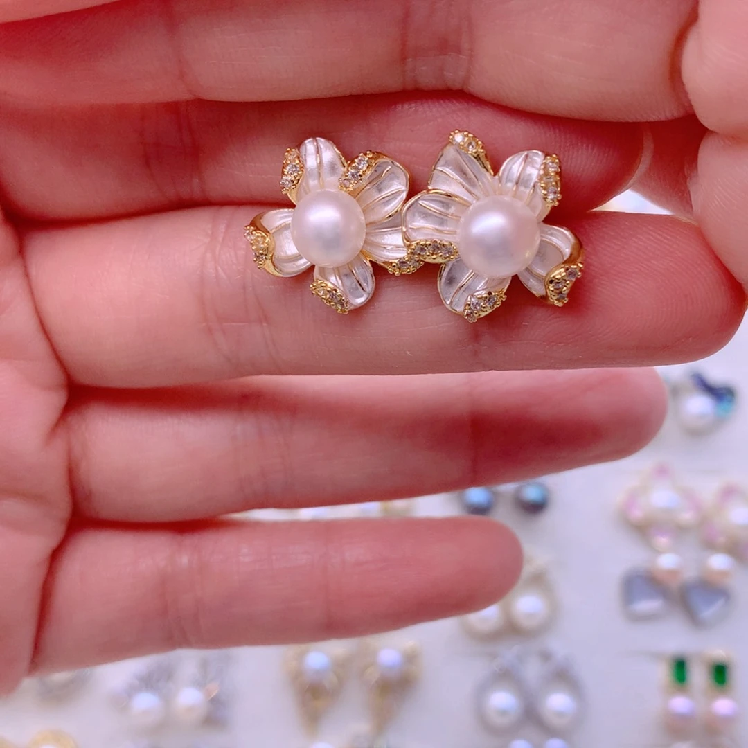 合金淡水珍珠耳饰