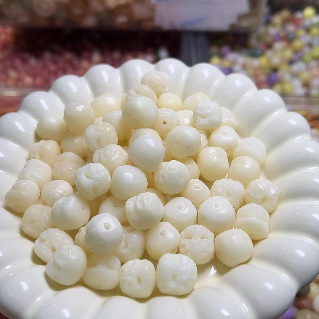 白玉菩提吊坠瑕疵14白啊呆40咖有坏