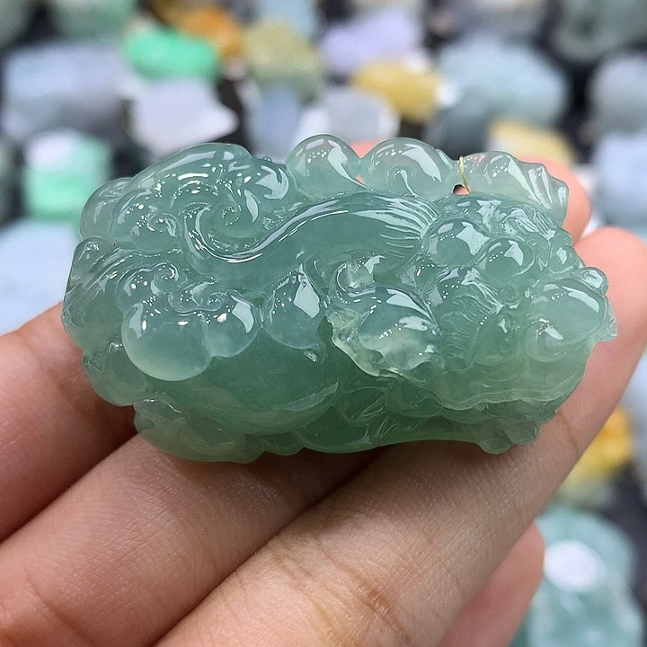 翡翠未镶嵌颈饰天然缅甸翡翠