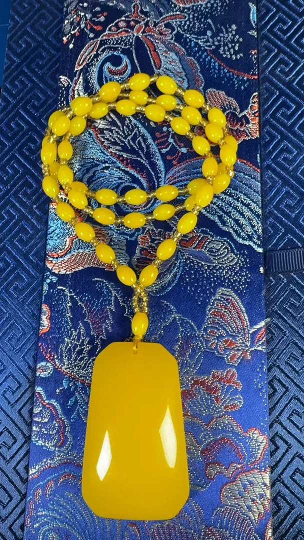 【闪购链接】蜜蜡无事牌项链黄链