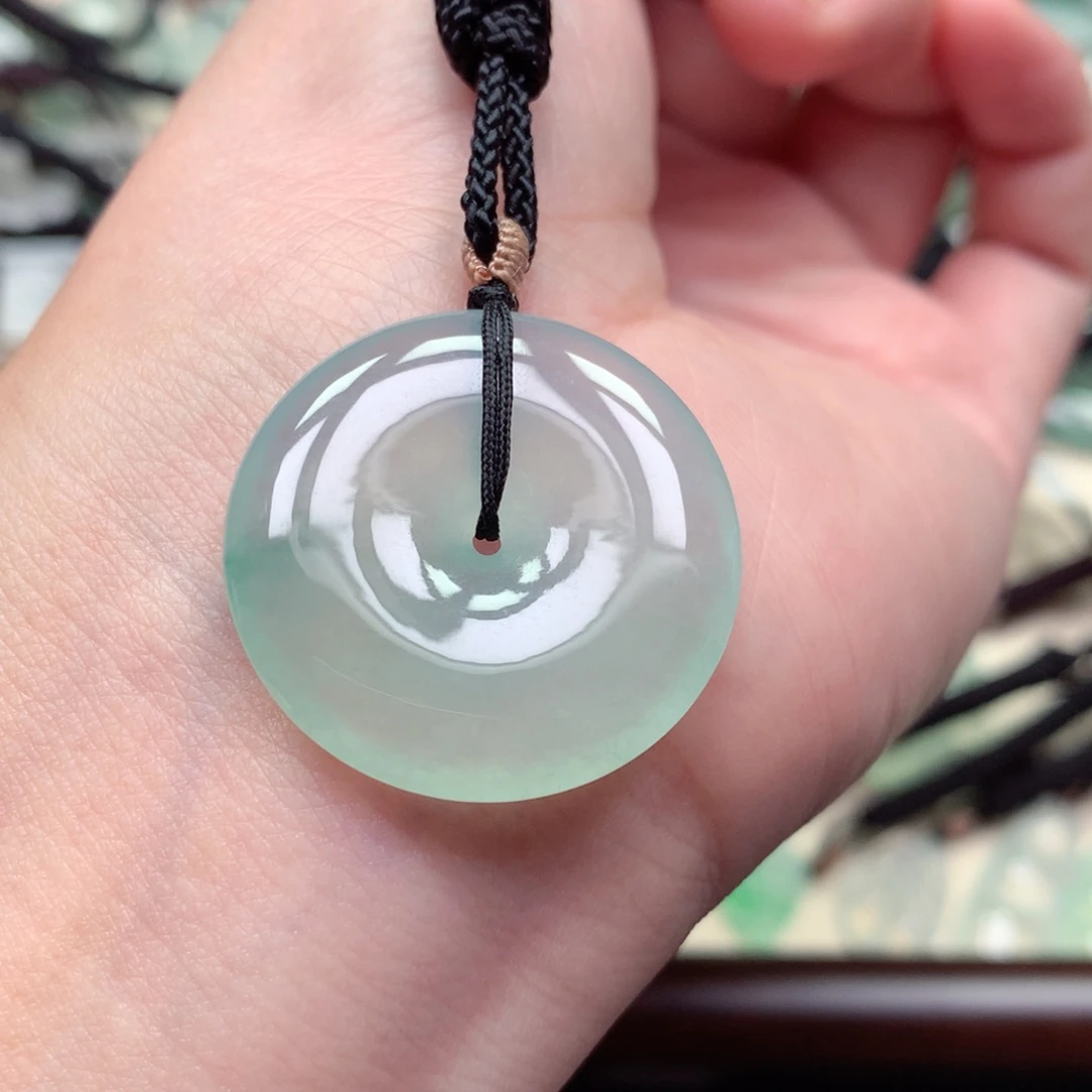 翡翠未镶嵌颈饰扣子