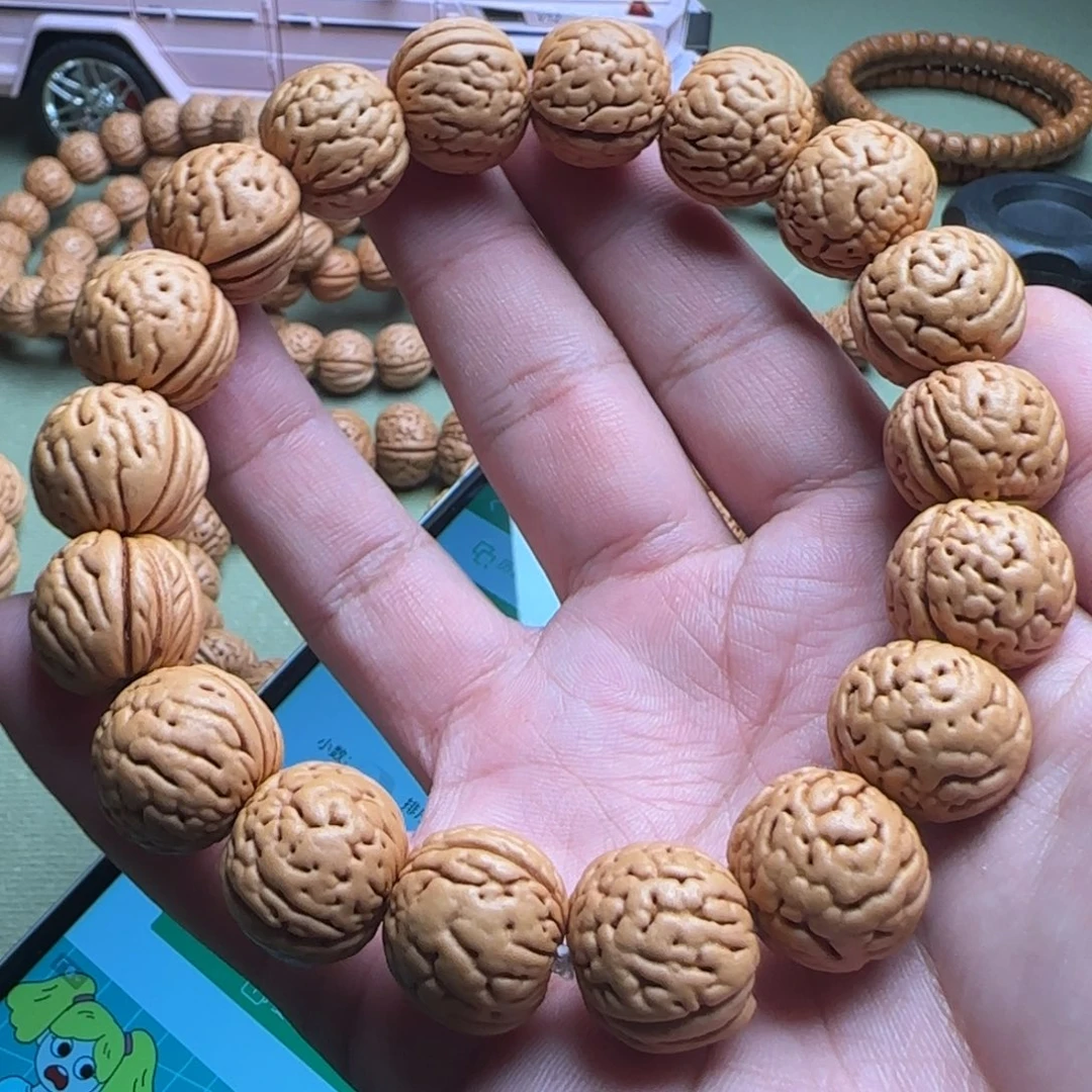 桃核手串金丹桃核手串01
