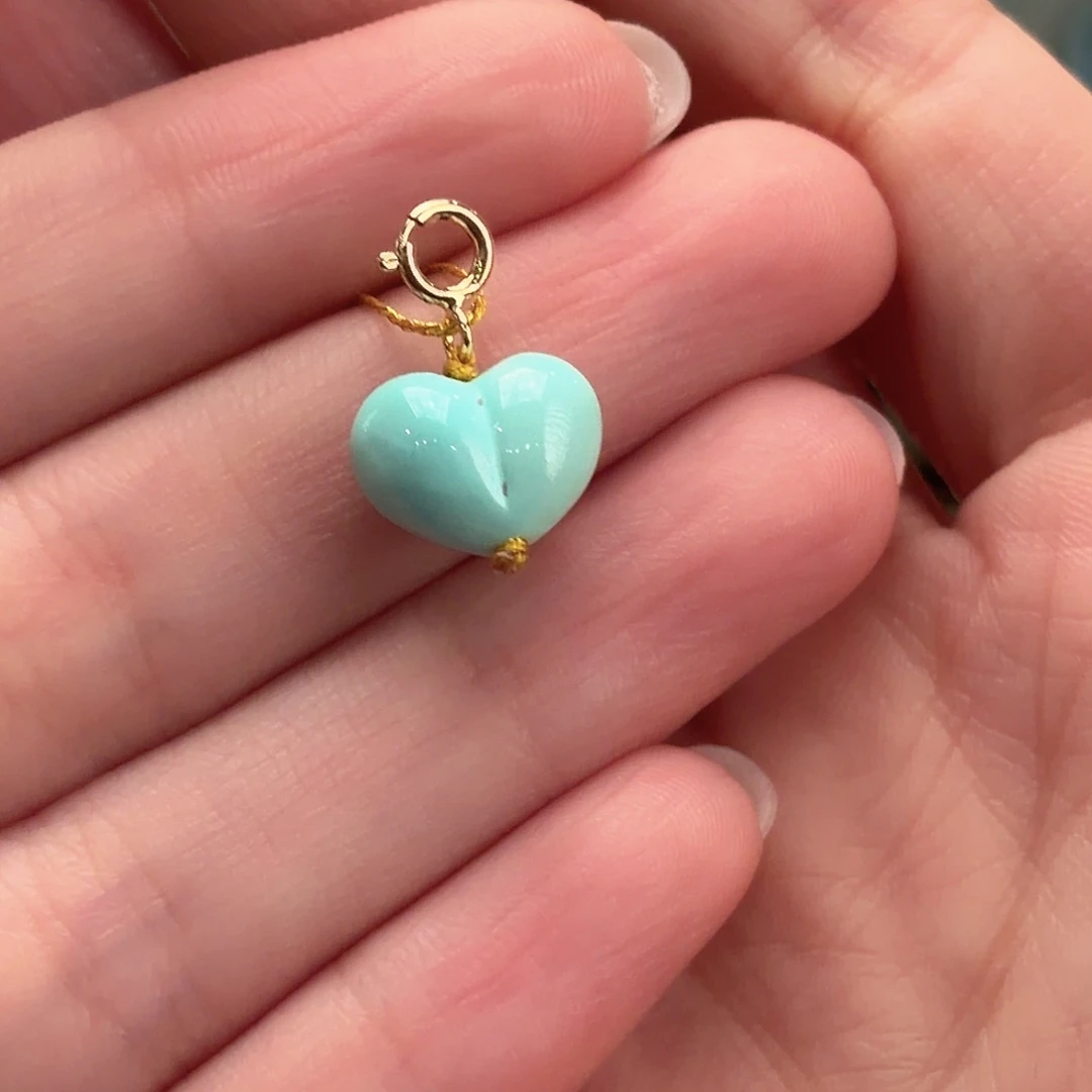 绿松石未镶嵌颈饰